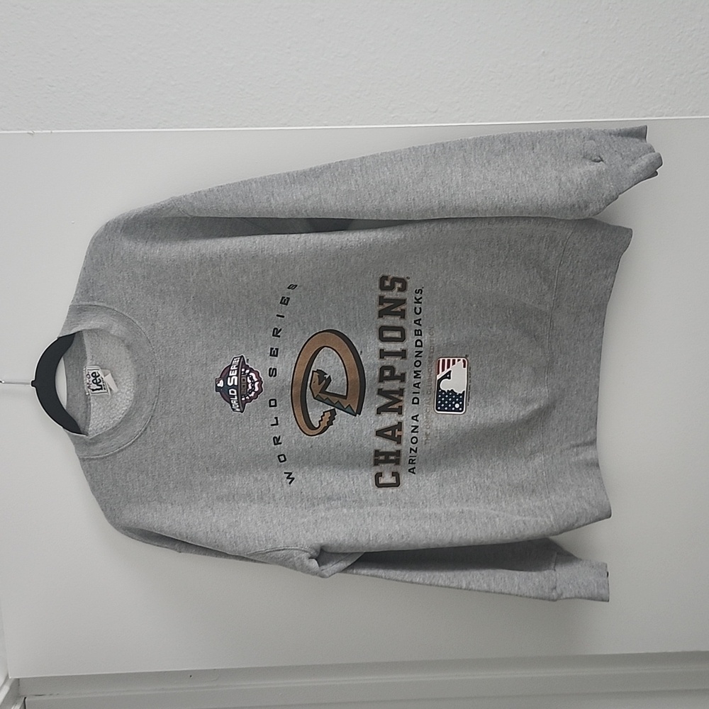 Lee sport 2001 world series MLB sweatshirt